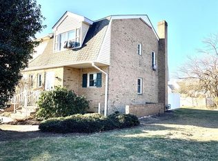 72 E Manchester Ct, Freehold, NJ 07728