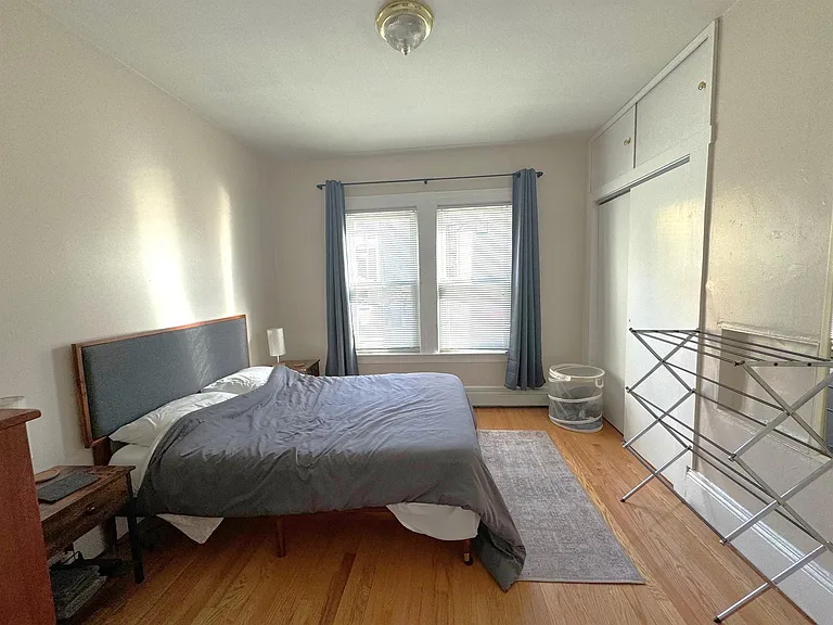 235 Columbia St #1 — Photo 2