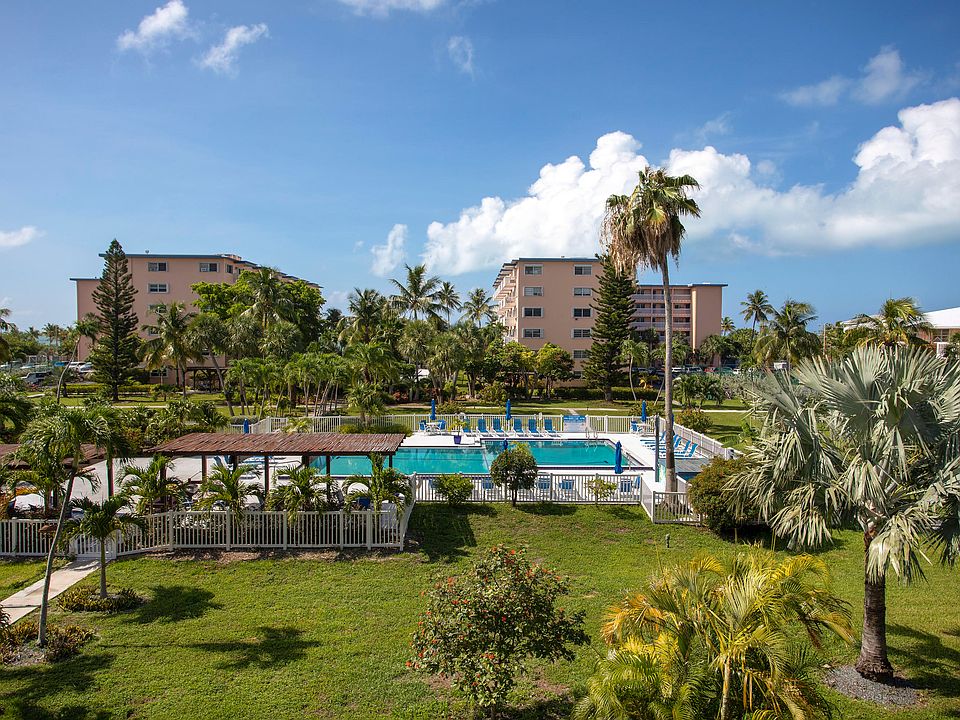 1st image of 2601 S Roosevelt Blvd APT 311C