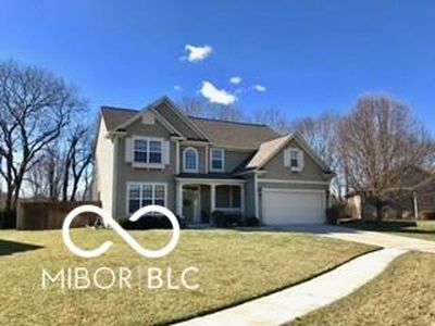 3258 Starlite Ct, Columbus, IN, 47203