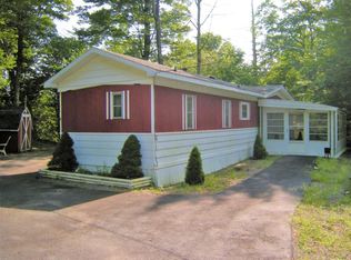 106 Bush Cir, Greentown, PA 18426