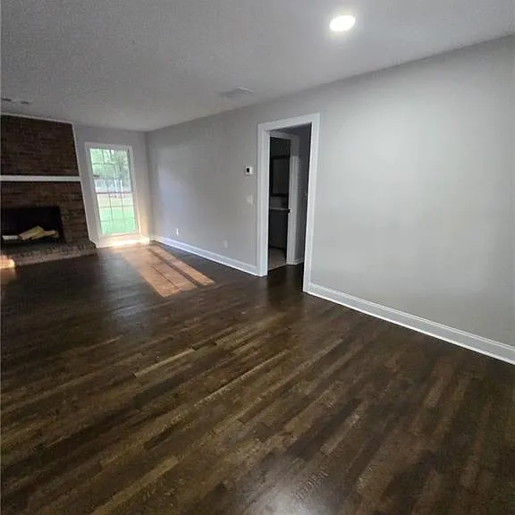 1670 Christian Cir — Photo 4