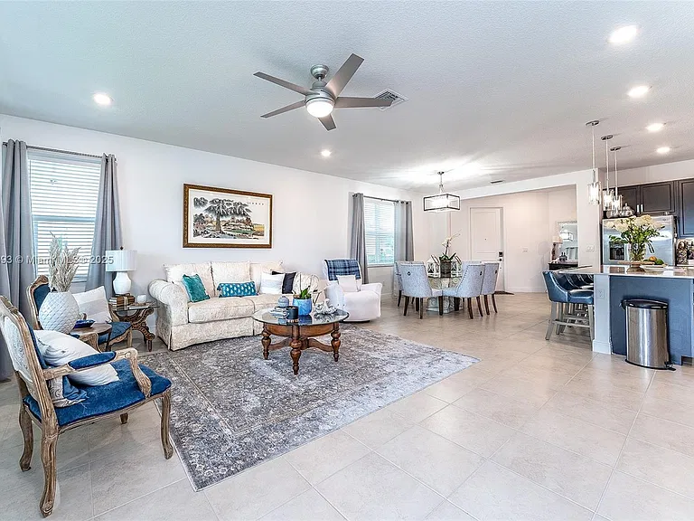 4230 Rosa Dr — Photo 16