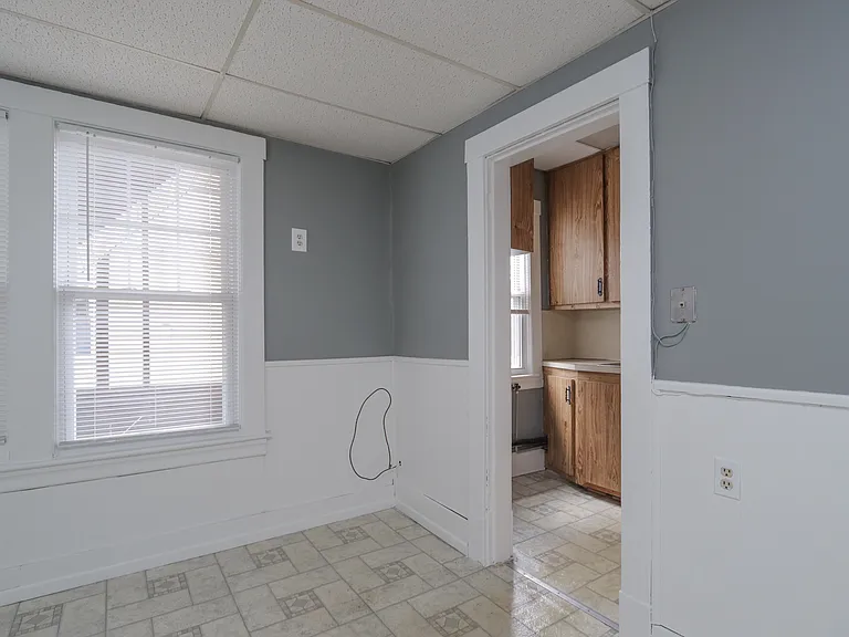 8 Ivy Ave #2 — Photo 16