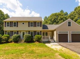 84 Forrest Rd, Westford, MA 01886