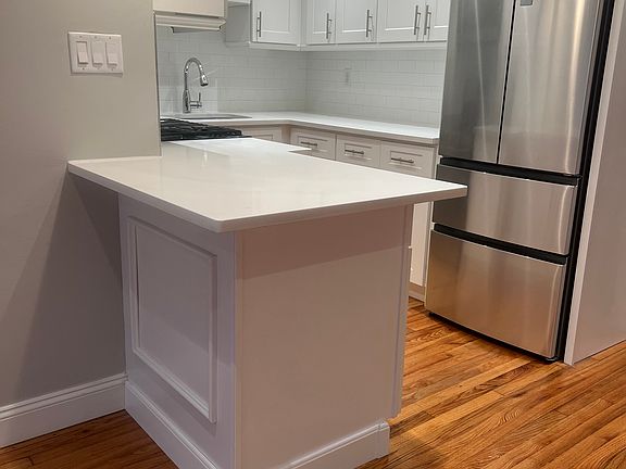 5th image of 133 Fayette Ave #124