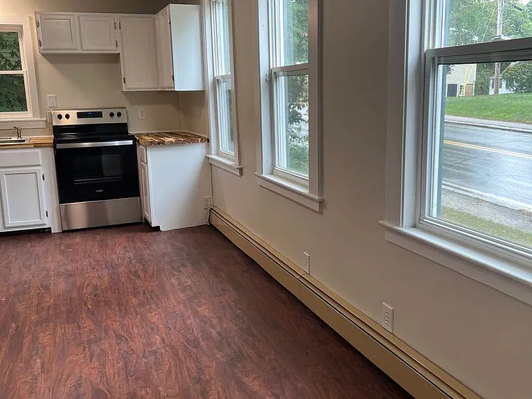 5 Elm Street — Photo 18