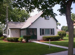 40 Center St, Union Hill, IL 60969
