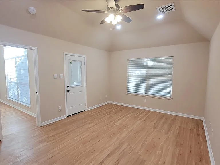 1248 Lacey Oak Loop — Photo 7