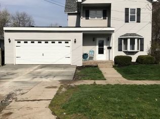 409 S Genesee St, Morrison, IL 61270