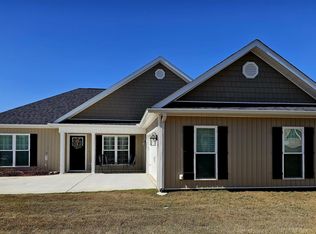 1401 Quail Ridge Ln, Perry, GA 31069