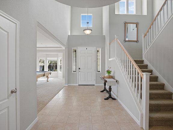 5th image of 836 Antiquity Drive