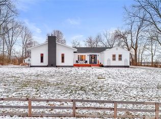 895 Clifton Rd, Xenia, OH 45385