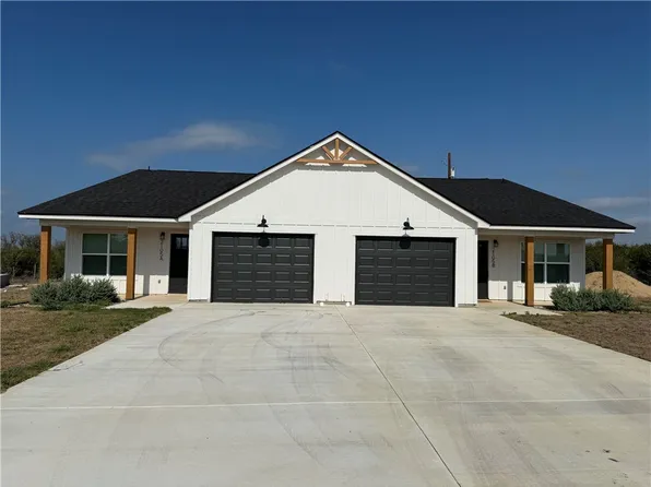 2105 Vista Rosa 1, Three Rivers, TX 78071