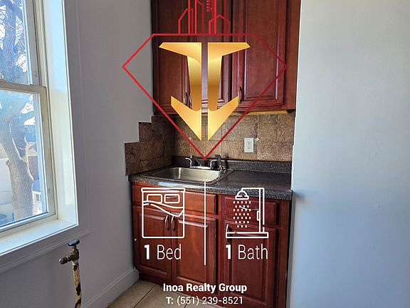 3rd image of 1084 Kennedy Blvd APT 19