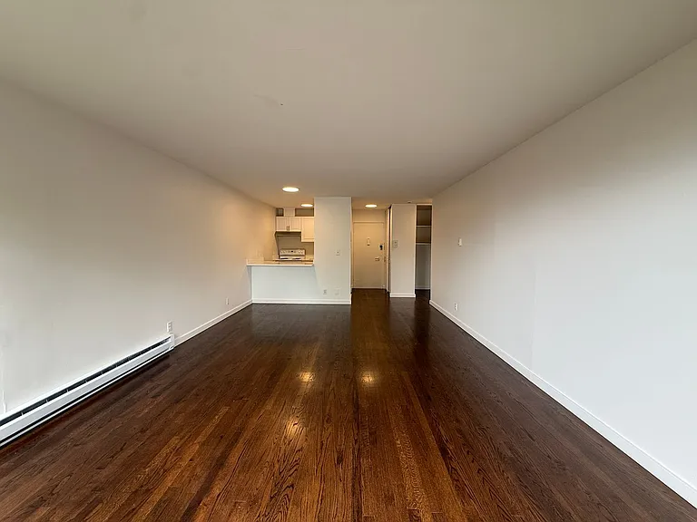 Century Terrace — Photo 35