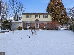 20 E Darrah Ln, Lawrence Township, NJ 08648