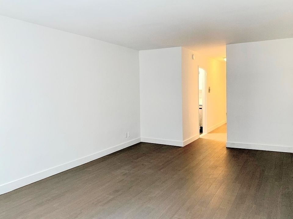 1st image of 145 E 27th St APT 6D