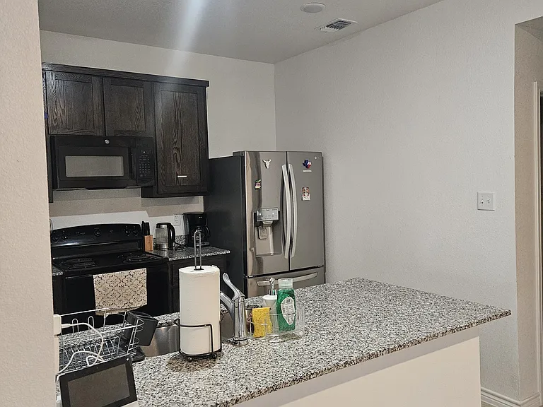 4404 Water St #B — Photo 6