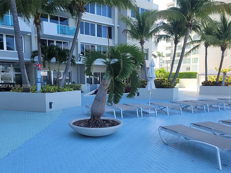 1200 West Ave #720 — Photo 39