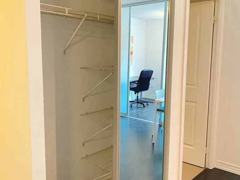 386 Yonge St #1221 — Photo 12