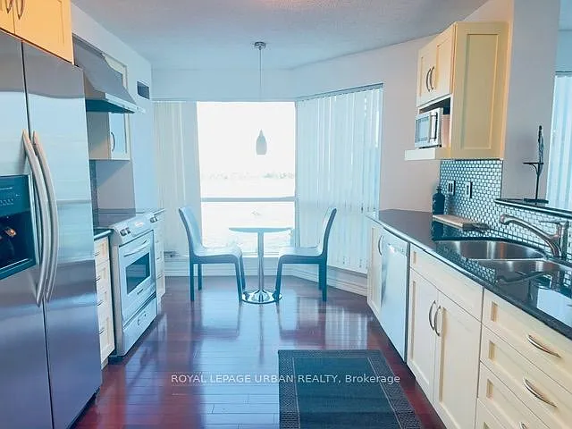 10 Yonge St #2702 — Photo 10