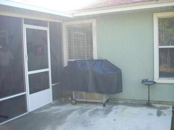 Screened in Porch 