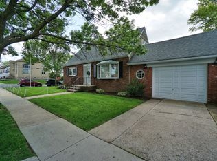 186 Fanning St, Staten Island, NY 10314