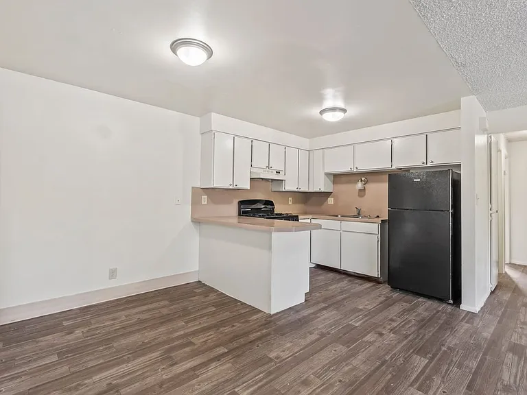 Christopher Village Apartments — Photo 16