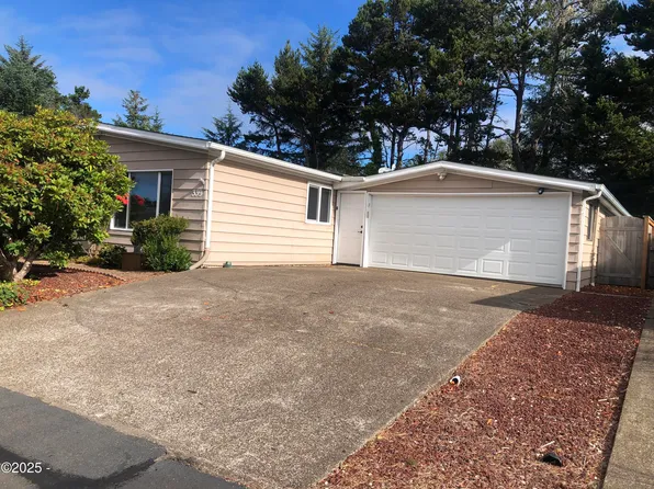 339 NE 35th St, Newport, OR 97365