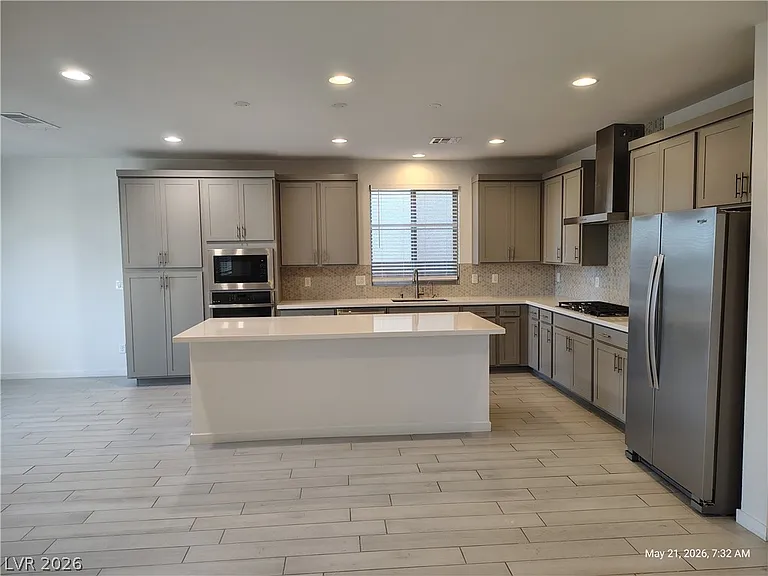 9648 Sunstone Sparkle Ave — Photo 7