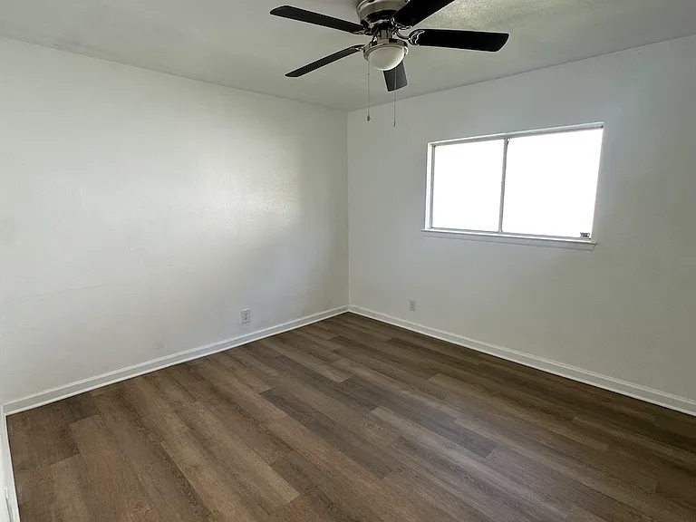 6807 Laguna Norte — Photo 13