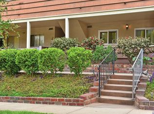1220 Huntington Dr APT 2, South Pasadena, CA 91030