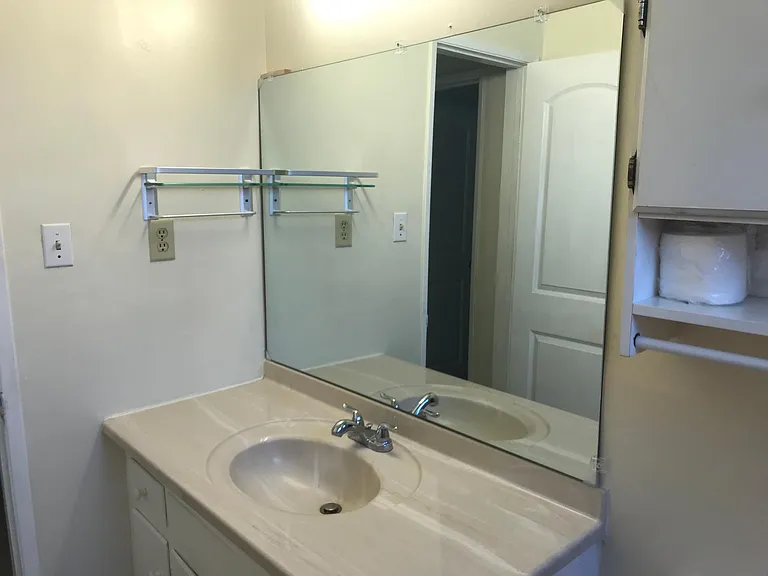 4948 W 119th St #F — Photo 16