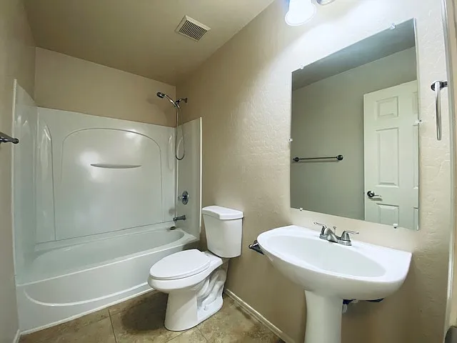 11624 N 151st Ln — Photo 6