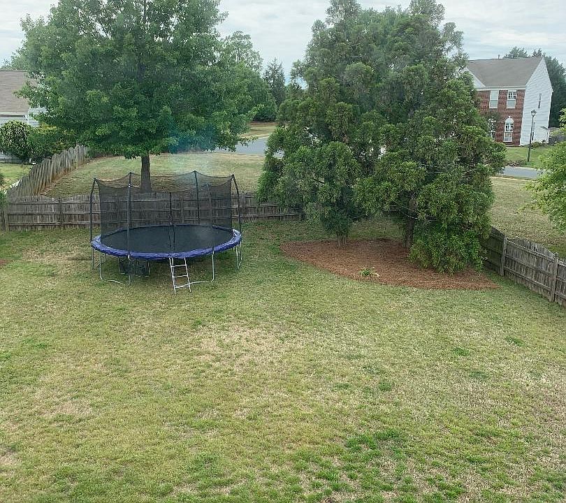 1st image of 4029 Manor House Dr