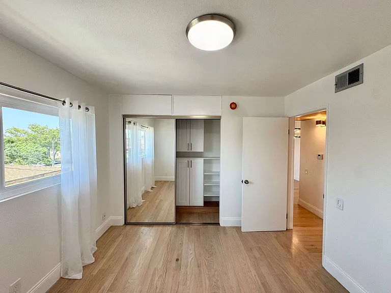 604 E Orange Grove Ave — Photo 51