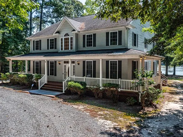 2010 Clarketown Rd, Heathsville, VA 22473