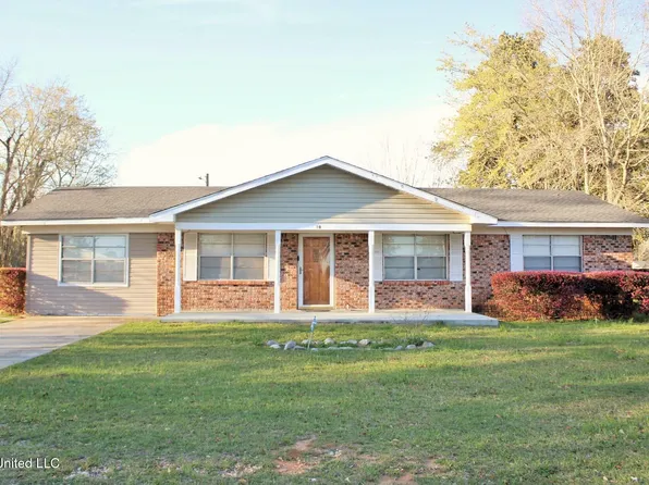 10 Robbie St, Lucedale, MS 39452