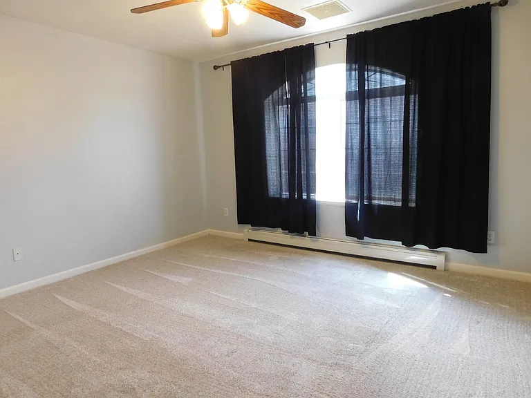 502 Garnet Dr — Photo 13