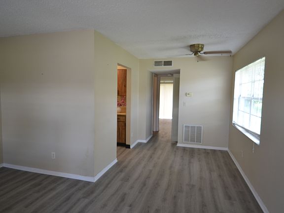 3rd image of 24862 Us Highway 19 N APT 2406
