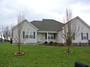 406 White Dogwood Dr, Bowling Green, KY 42101