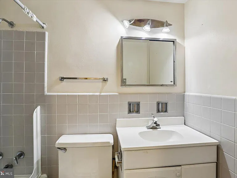2475 Virginia Ave NW #220 — Photo 20