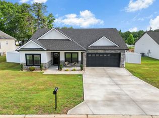 105 Teakwood Ct, Boiling Springs, SC 29316