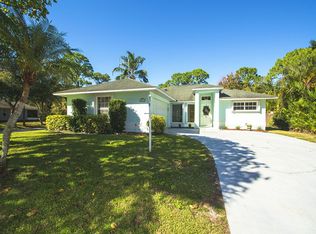 697 Carnival Ter, Sebastian, FL 32958