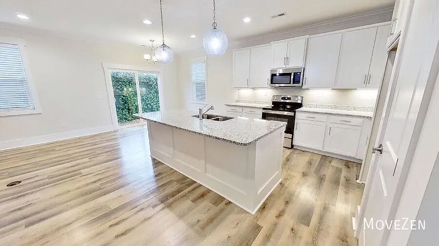 6504 Oak Canopy Dr Wilmington NC 28409 New Construction With Stunning Feature — Photo 4