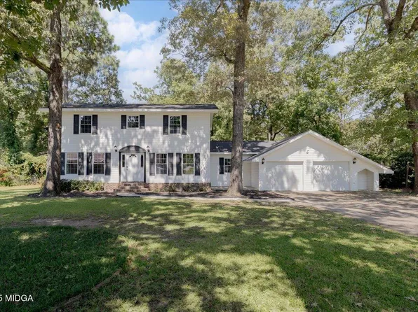 305 Tarrasa Dr, Warner Robins, GA 31088