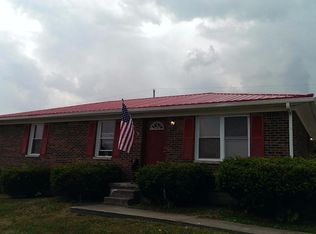 131 Brenda Dr, Lawrenceburg, KY 40342
