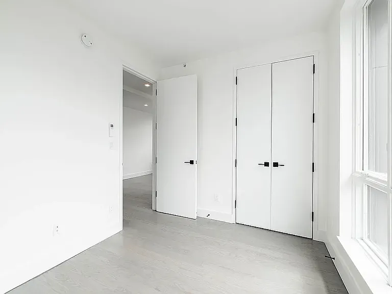 2909 Albemarle Rd #4A — Photo 8