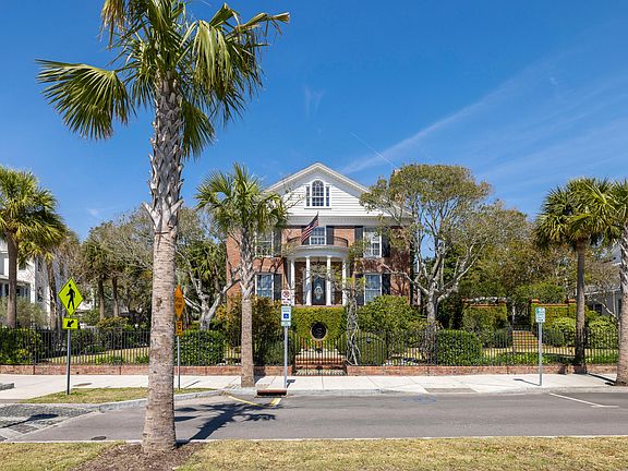 2nd image of 28 Murray Blvd